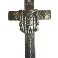 Jesus face crucifix pendant